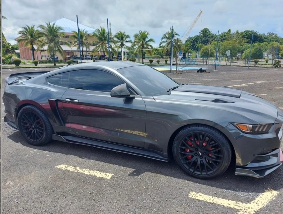 沙陆交局特别取缔行动  11辆违规豪车被扣