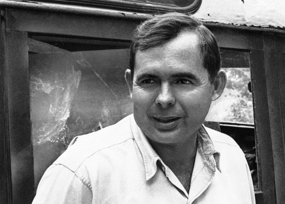 海明威最后在世儿子辞世 父子情与遗产管理引关注