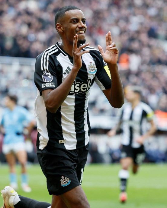 爆1.3亿镑转会费加盟利物浦  伊萨克成英超历史标王