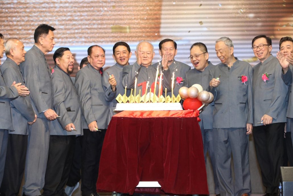 版头-大都会/吉隆坡旺沙玛珠华小十周年校庆晚宴《成十载荣光,筑百年辉煌》/6图