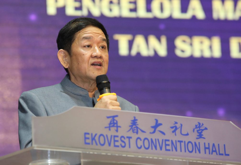 版头-大都会/吉隆坡旺沙玛珠华小十周年校庆晚宴《成十载荣光,筑百年辉煌》/6图