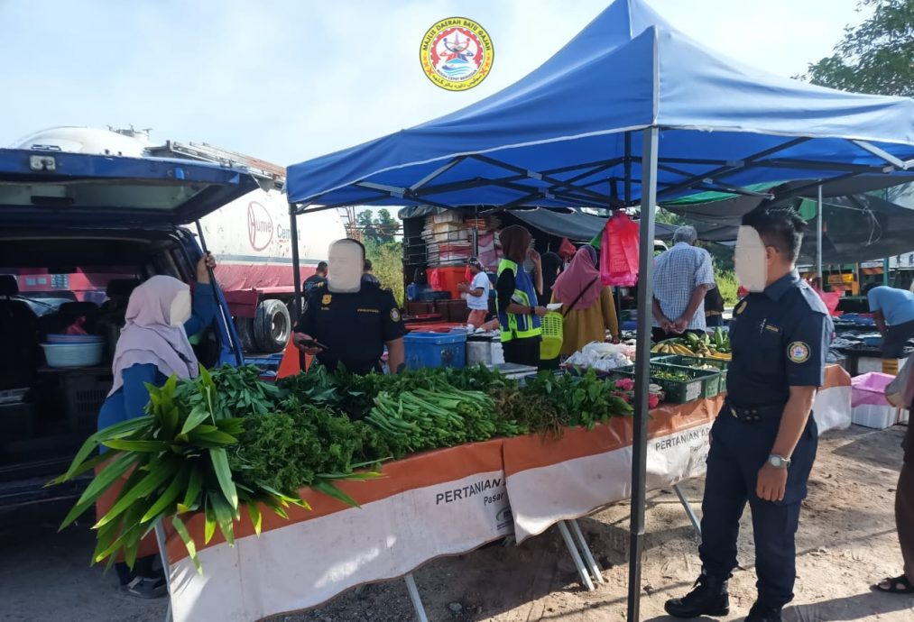 牙也县会取缔无准证小贩 促业者依法申请营业