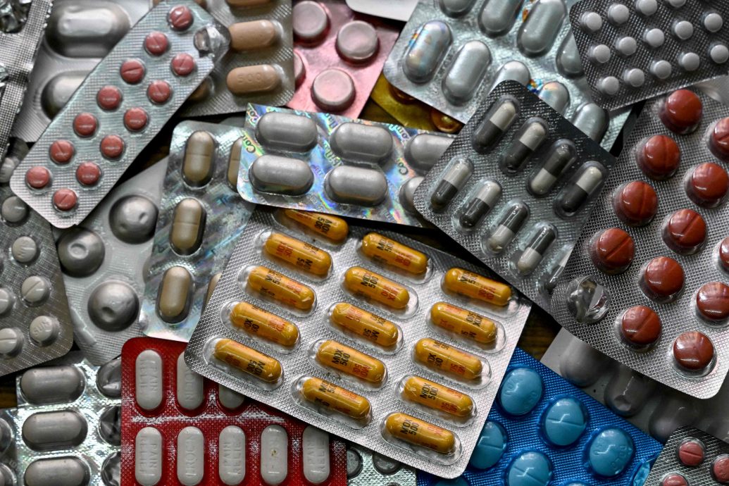 特朗普向药品征100%关税 英国最先签协议仍在榜上 日本和欧盟优惠15%