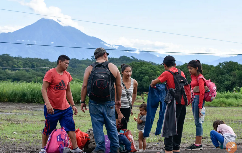 特朗普够狠！将无人陪伴孩童驱逐到危地马拉　登机前被美国法官阻挡