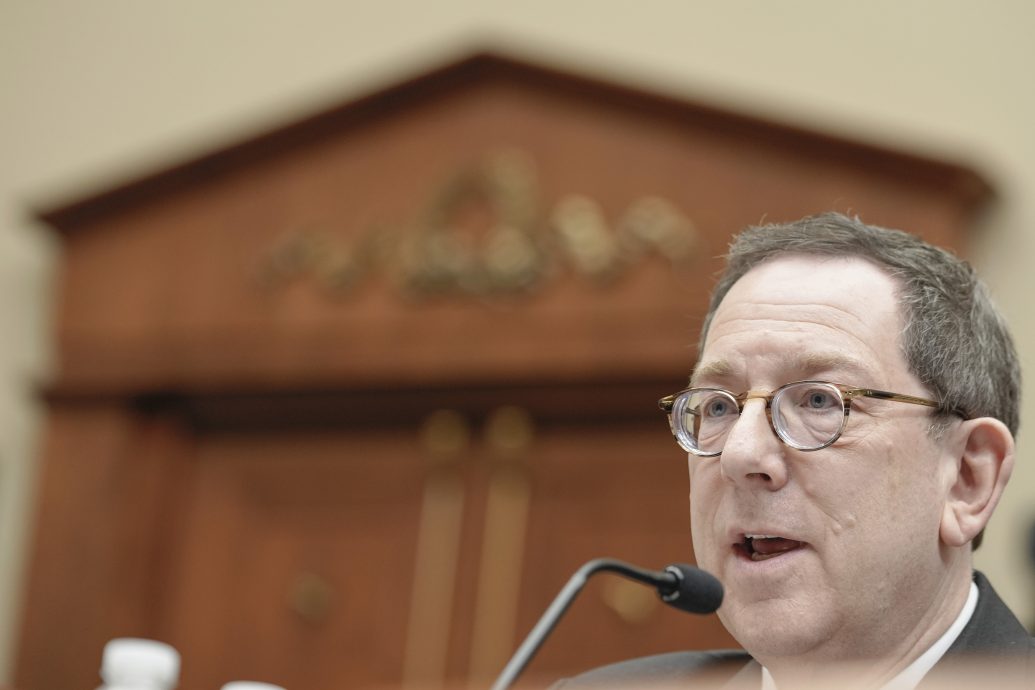 特朗普政府砍联邦资金　西北大学校长辞职