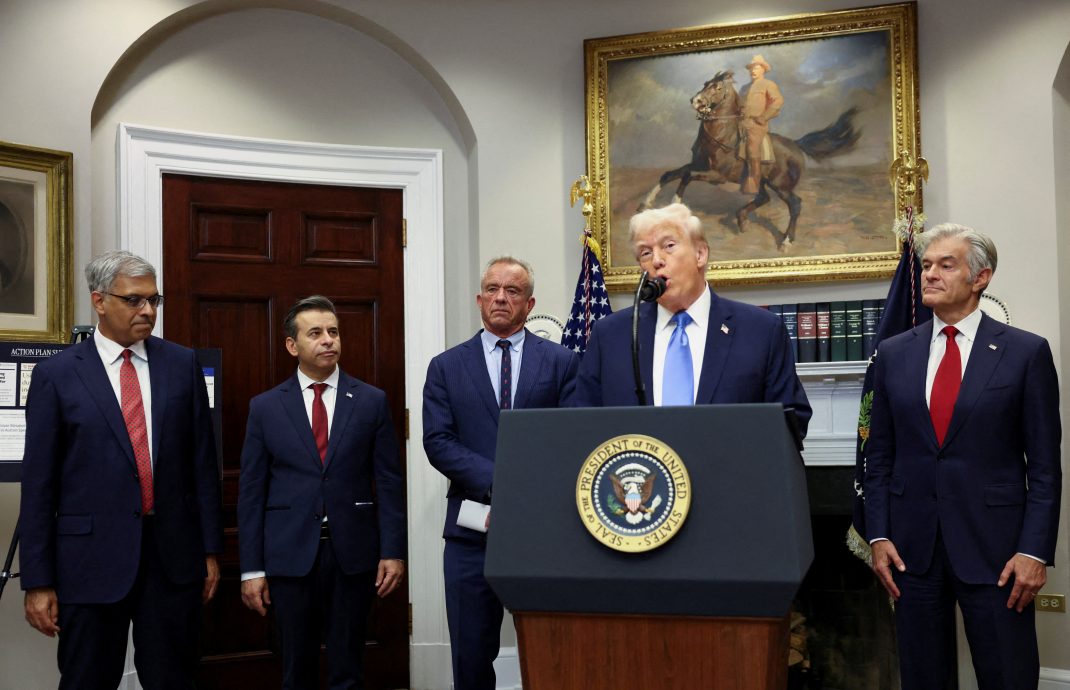 特朗普：孕期服止痛药“泰诺”恐增自闭症风险｜FDA则称“因果关系尚未确定”