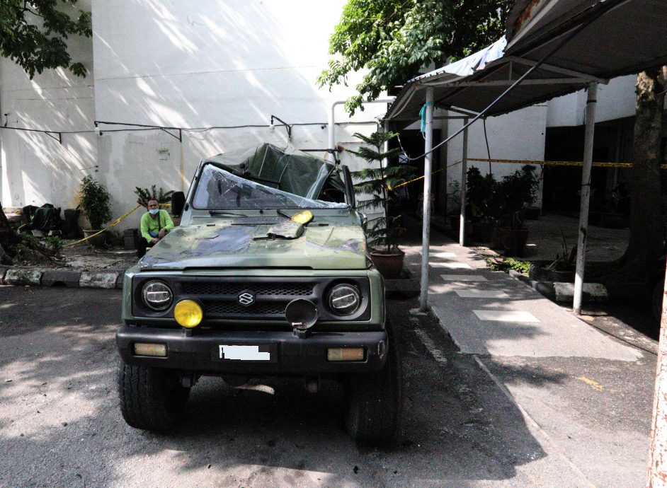 狂风暴雨 屋顶不见了 组屋居民损失惨重