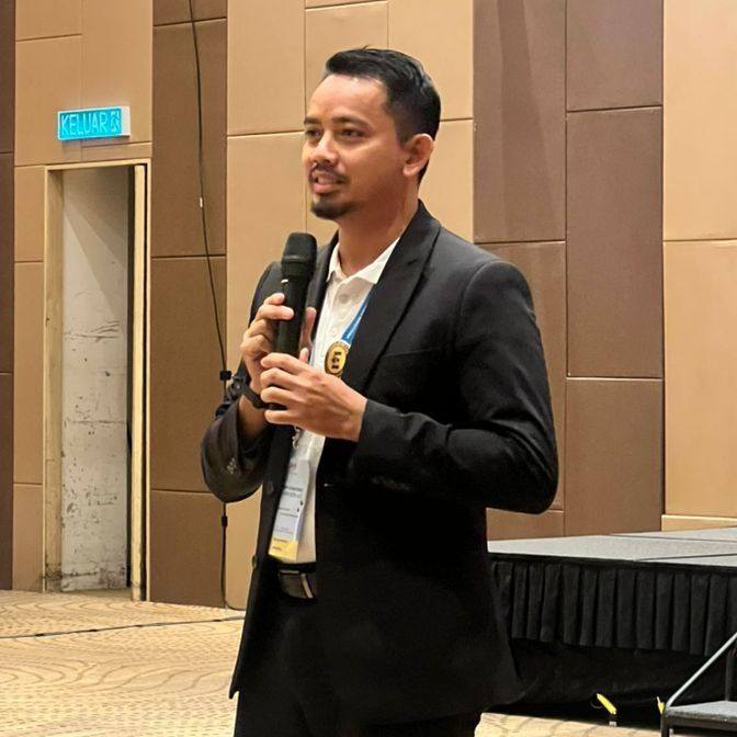 独家|传体育老师津贴高达14K 他驳斥叹“还倒贴2千买器材!”