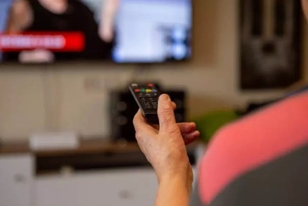 独居寡妇沉迷电视购物 夫86万遗产所剩无几