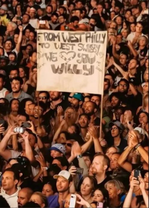 用AI生成“巡唱观众”被骂翻 韦尔史密夫靠猫咪灭火