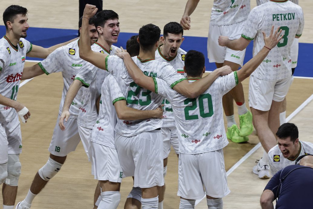 男排世锦赛|勇挫世界第一波兰 意大利卫冕剩一步