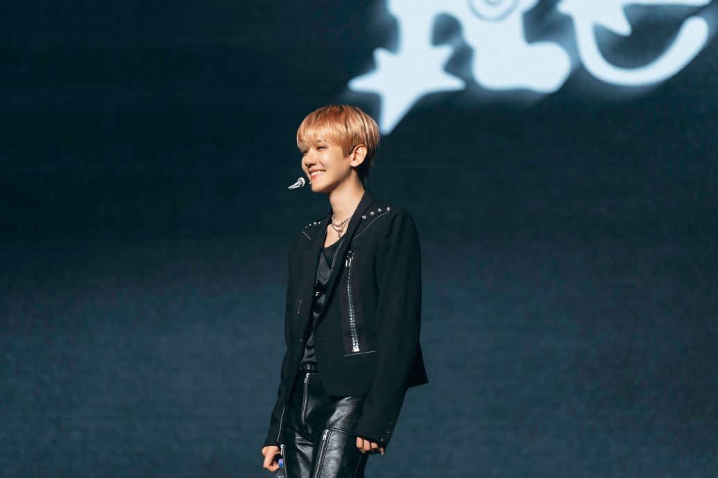 眼尖发现粉丝突倒下 EXO伯贤紧急1举动获赞