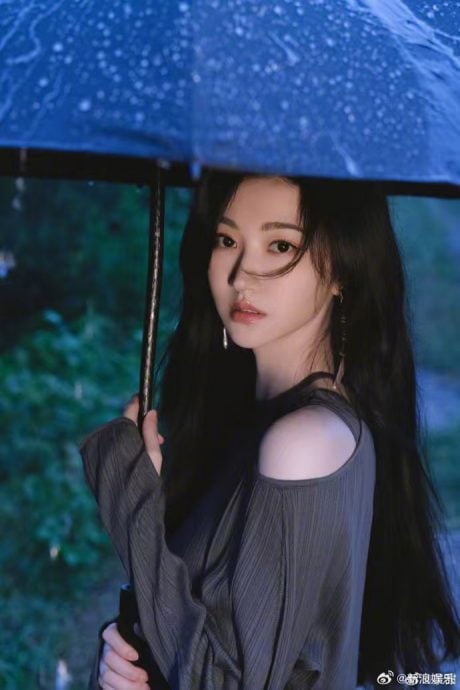 突传冯绍峰景甜官宣结婚 网：真的假的？！