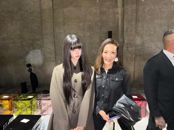 章子怡米兰优雅告别传奇大师 与胡歌被喻“豪门姊弟”