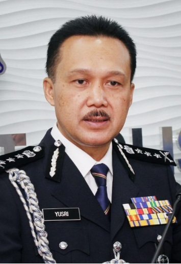 线上报案试点计划9月开跑 仅限 无伤亡、自身车受损 轻微事故