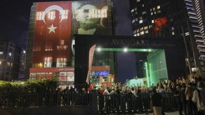 网络监测机构:土耳其限制访问X、YouTube等在线平台