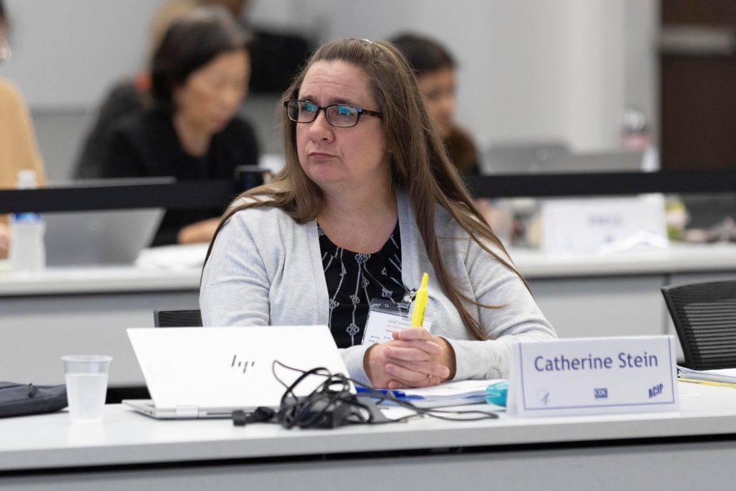 美国CDC委员会质疑冠病疫苗 引发医界人士忧心