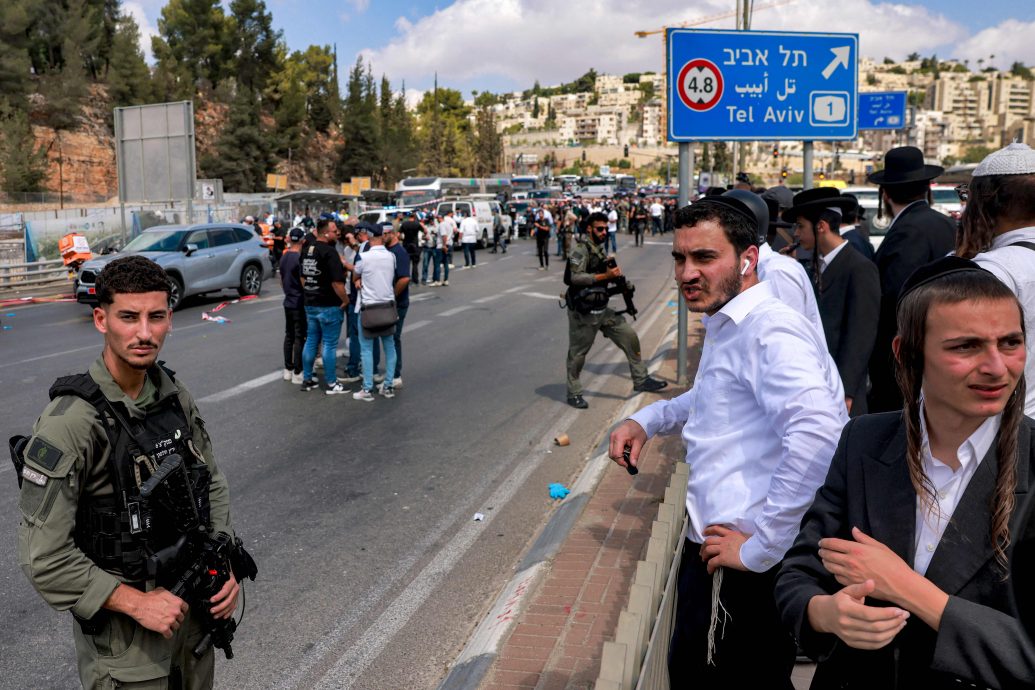 耶路撒冷公车站枪案酿6死 枪手为巴人、警定调为恐攻