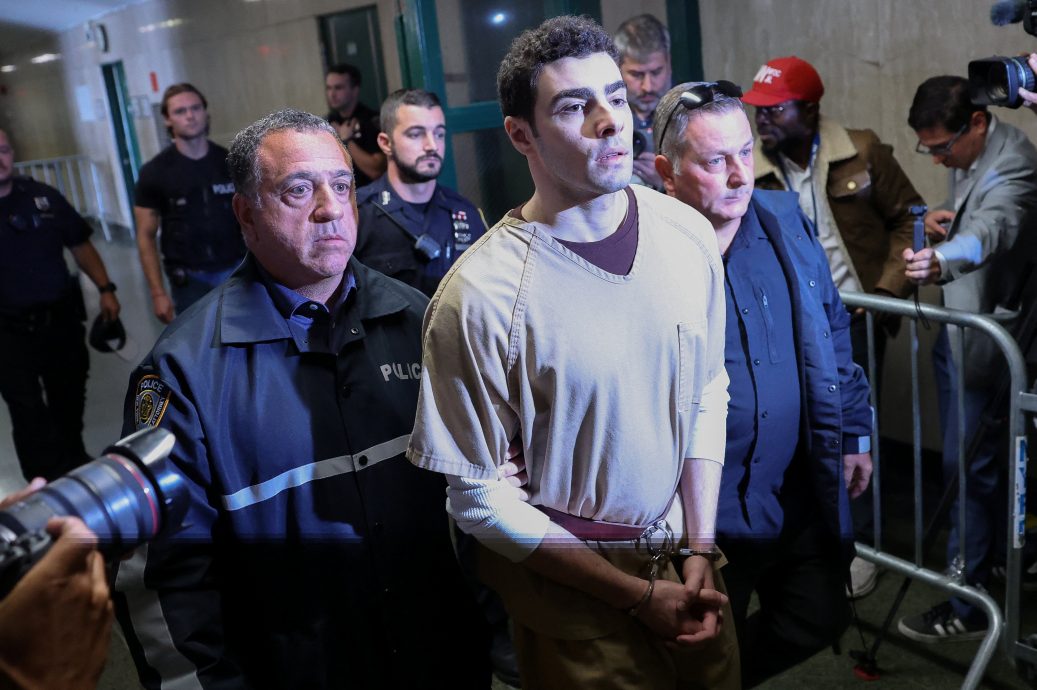 联合健康高管枪杀案 法官因证据不足驳回嫌犯涉恐指控