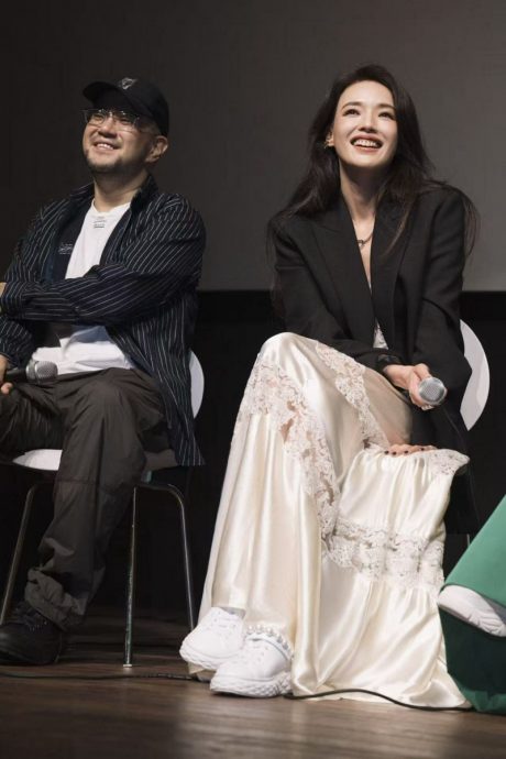 舒淇心洁关系拉近爆“阴谋论” 导演吐真相