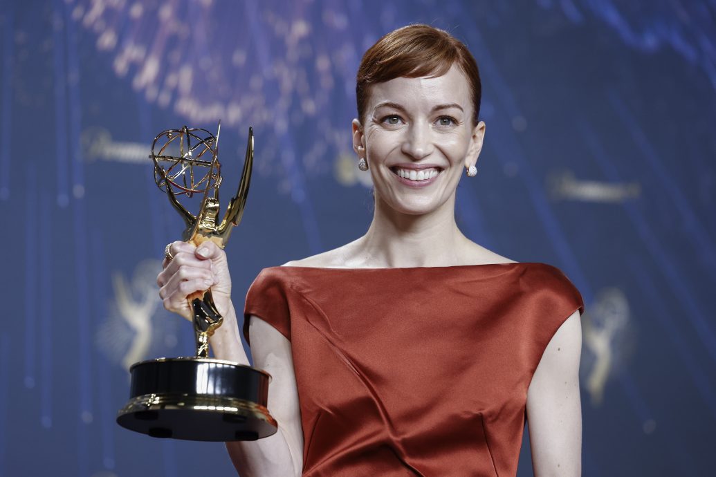  艾美奖|《混沌少年时》横扫6大奖 欧文库柏成最年轻男配得主