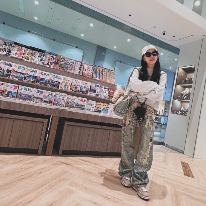 范玮琪脸书发文喊想念大家 ​被网刷“大牙加油”嘲讽