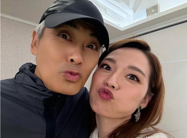 获周润发煮长寿面庆生 吕慧仪：开心到睡不着