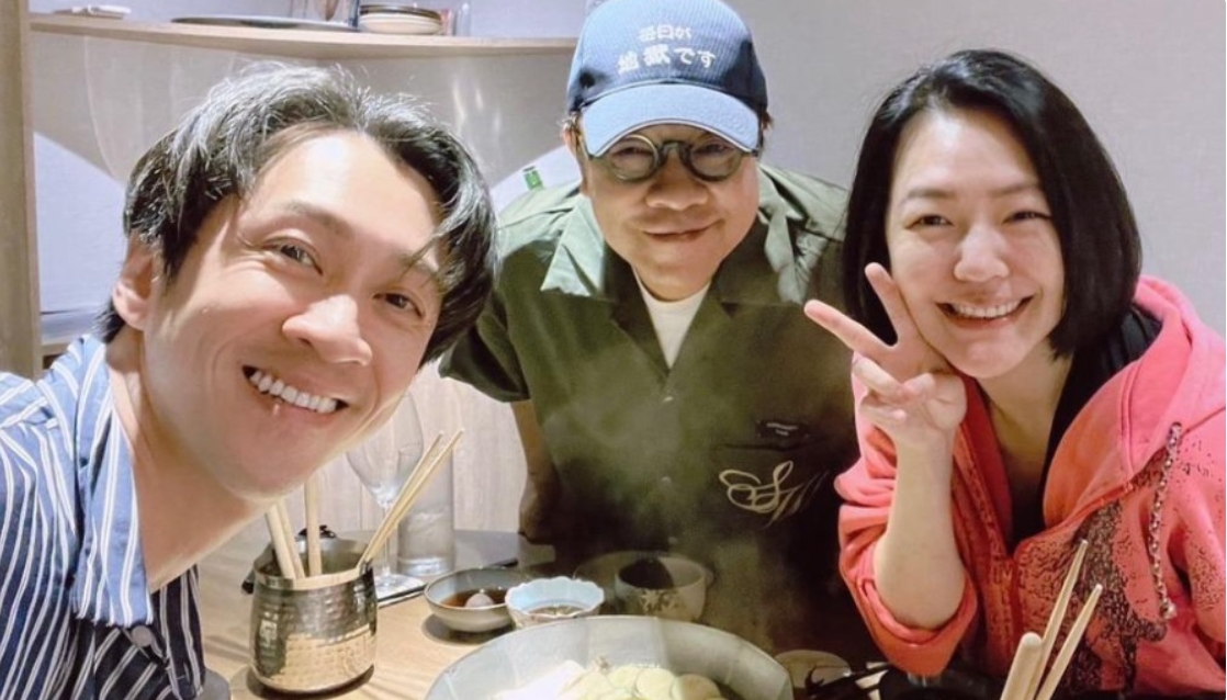 蔡康永小S同步发声祝福 “终于有人陪汉典回家了”	