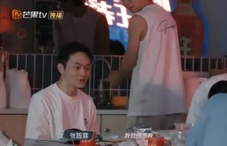 袁咏仪赴英陪儿子升学? 张智霖自爆在家地位卑微