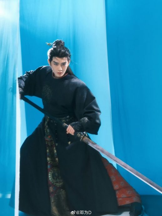 被撤资删单人戏份 传邓为新剧停拍