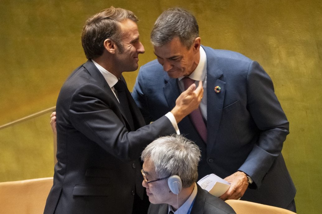 西班牙首相吁各国领导人  “尽快让巴国加入联国” 主