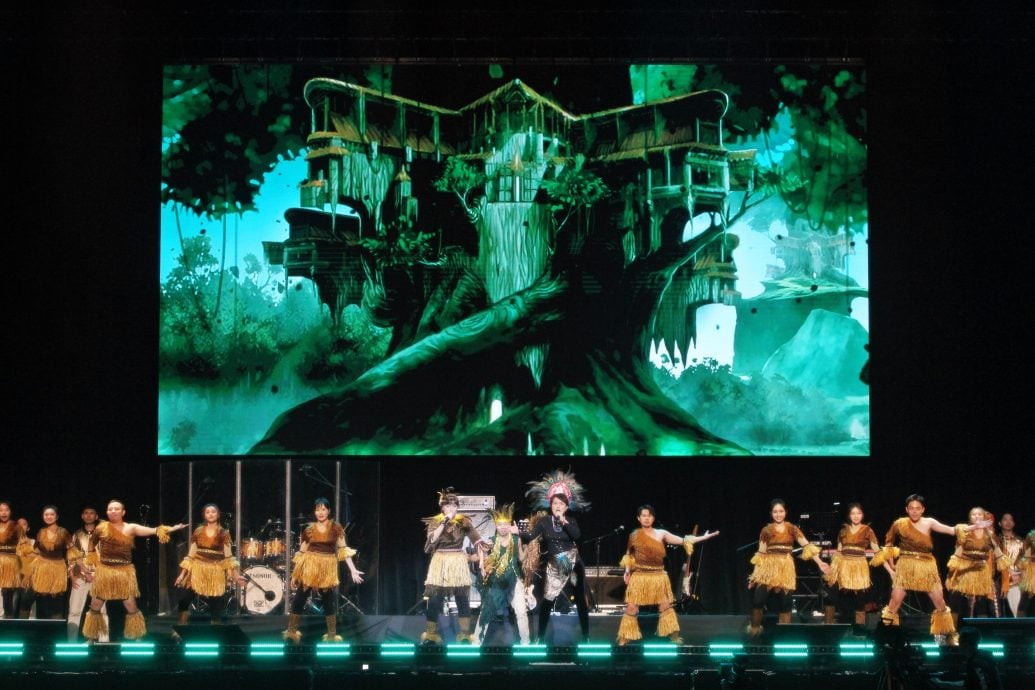 许佳麟挑战印度歌 车志立脚伤撑拐杖退场