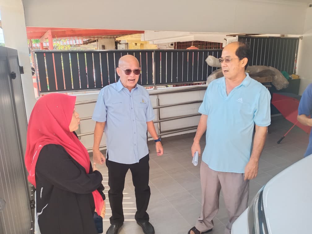 请签发（大都会）me02双头之一//居民要求滨中前大沟加盖以策安全／6图