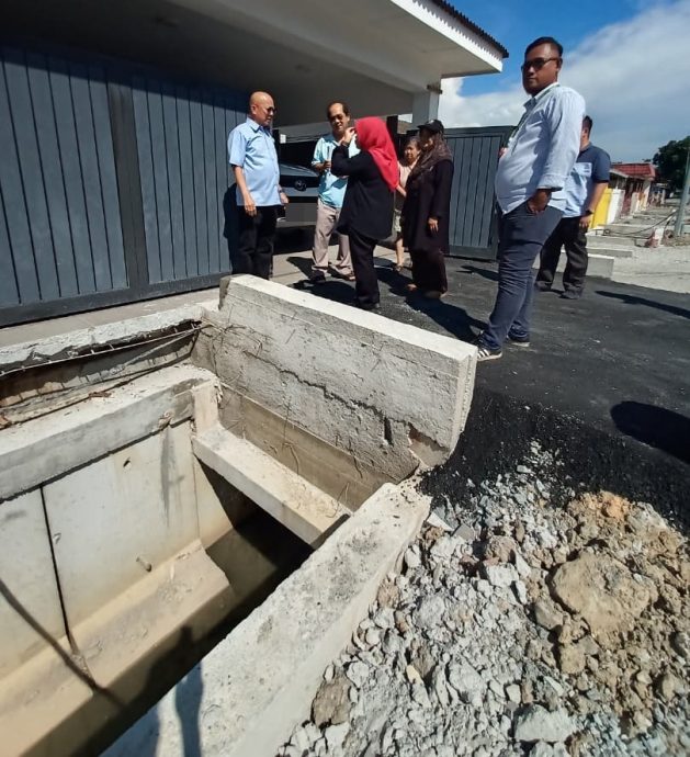 请签发（大都会）me02双头之一//居民要求滨中前大沟加盖以策安全／6图