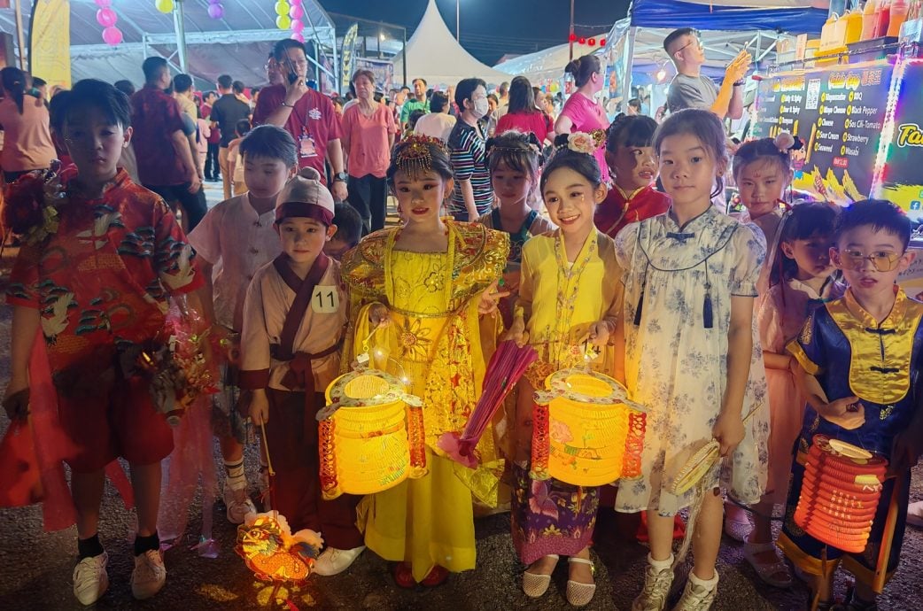 请签发/VIP文(大北马)林慧英:中秋嘉年华不仅属于华人社会,更是全马人民共享的文化盛会。