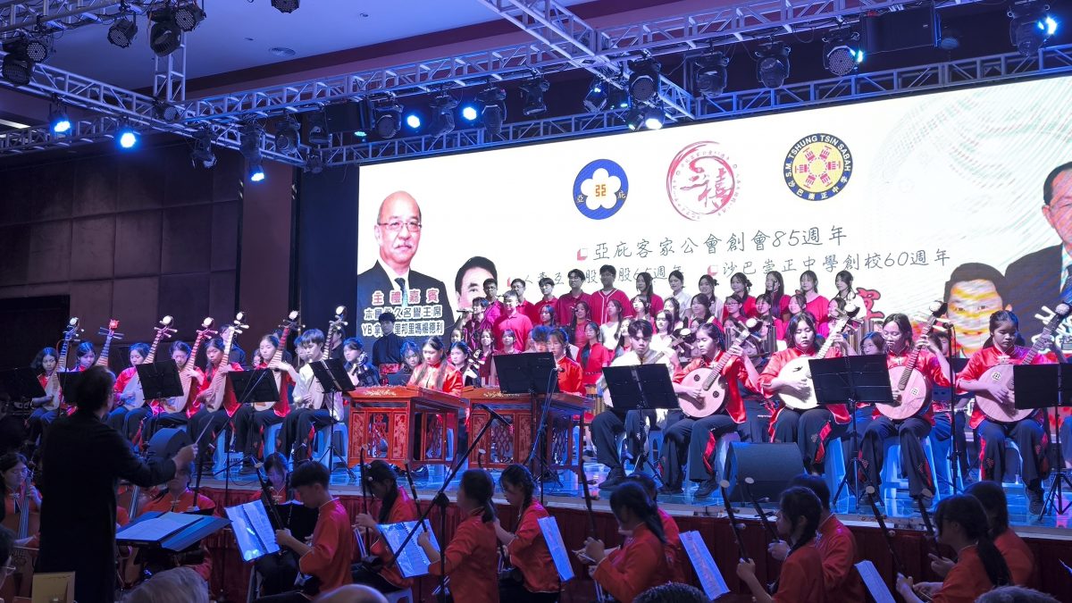 贝建安吁政府撤回617万令吉地契费:勿为难华校