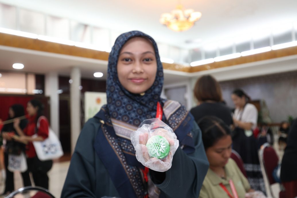 贡献青春力量与方案 郑学方吁中马青年共写时代新篇章 