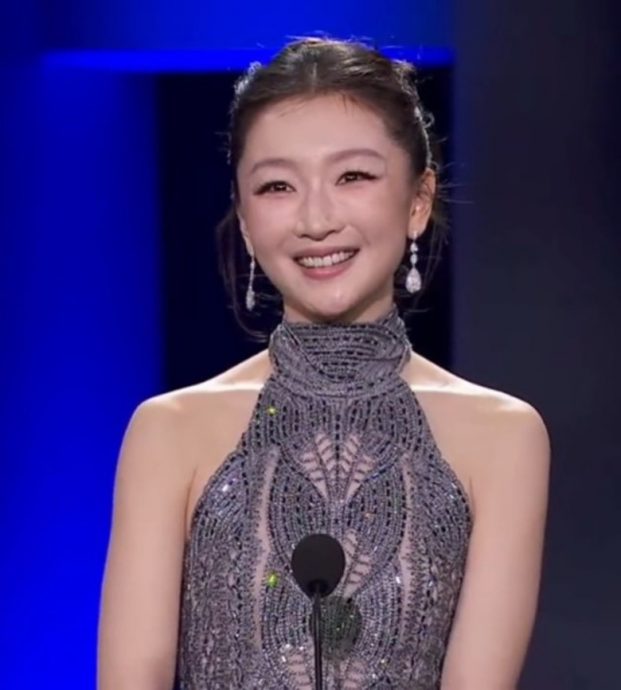 赵箫泓《圣塞巴斯蒂安影展》封后 首次拍电影即获奖