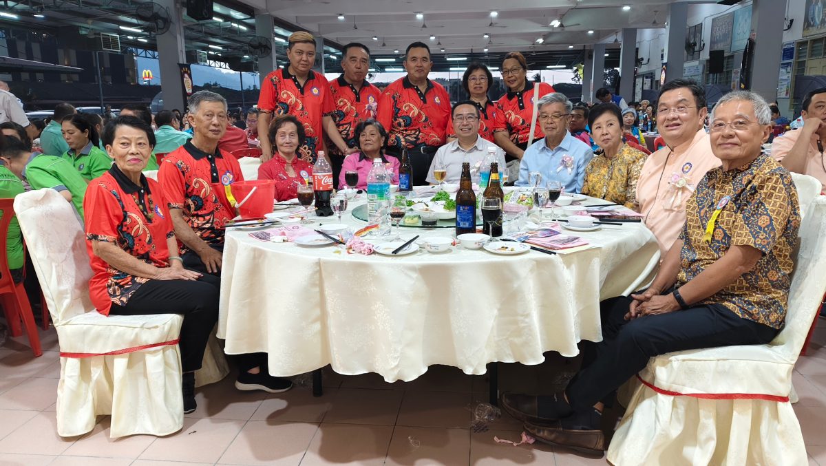 郑立慷:传承方言维护中华文化 有助传承籍贯文化