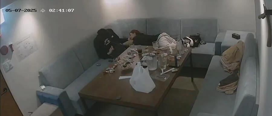 酒吧监控外流恋情曝光?KIOF队长与冈旻发声回应