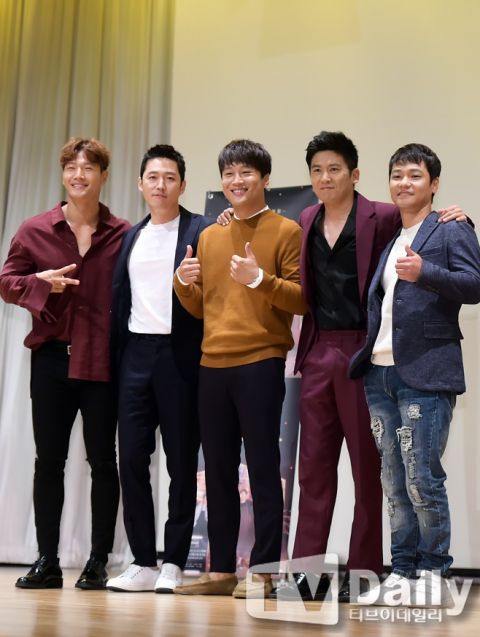 金钟国婚礼邀不到100人 保密到半张照片都没流出