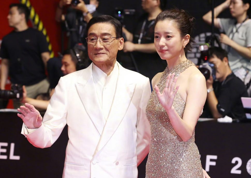 釜山影展|​获山茶花奖全英语致词 张艾嘉：困难成就力量