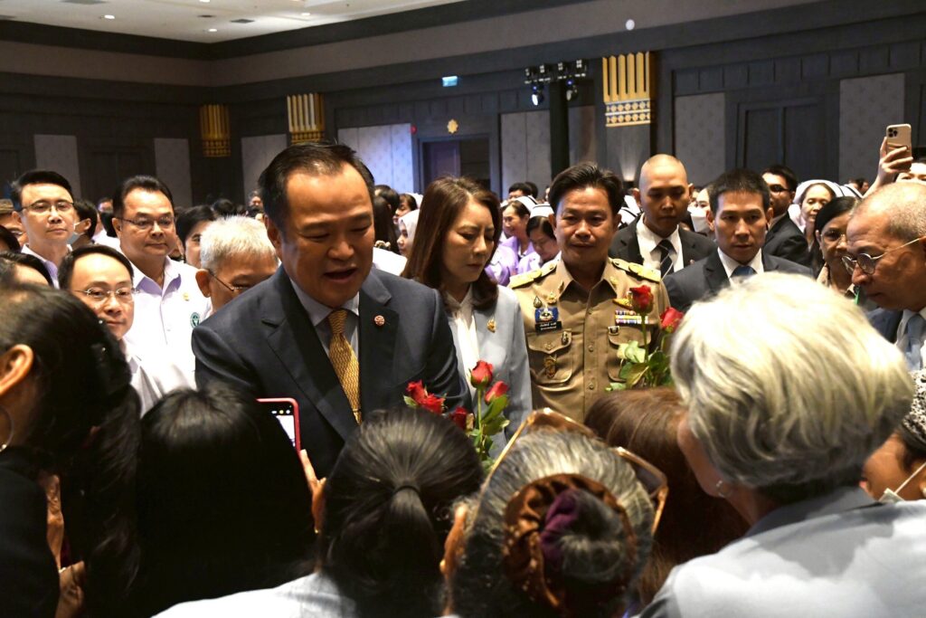 阿努廷回应泰柬边境关口开放 尚未就职无法发布命令