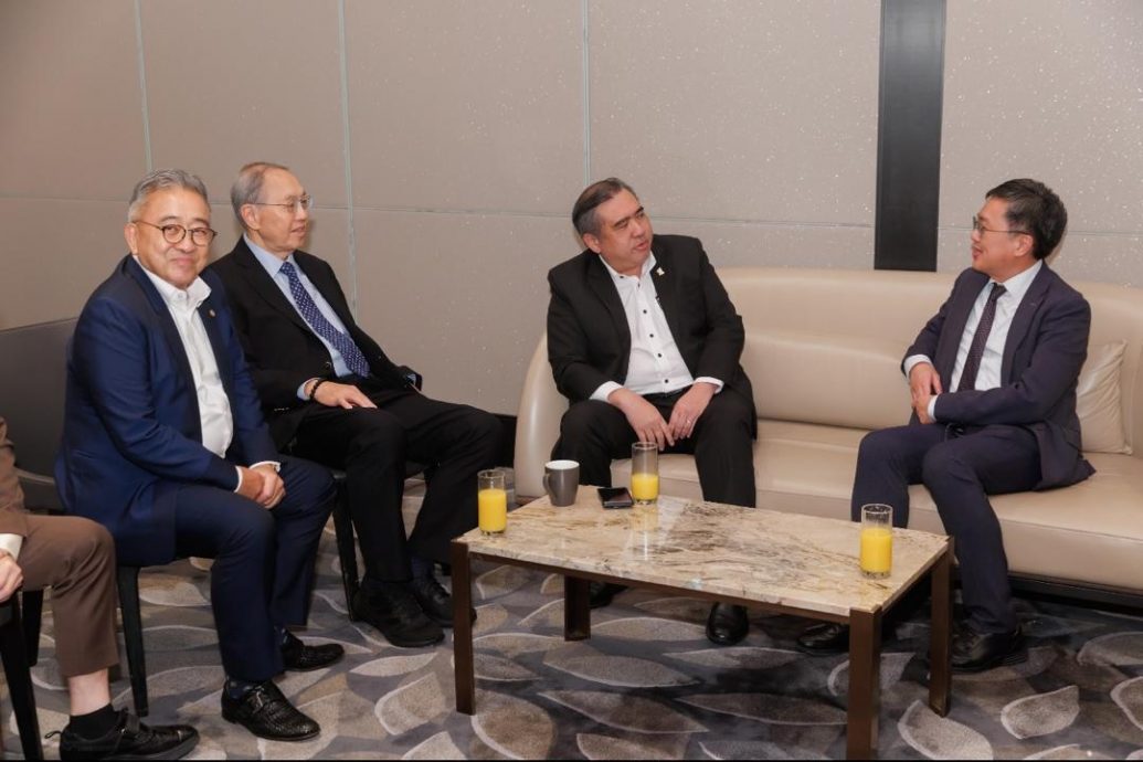 陆兆福吁中方拓展C919国际市场 亚航或成首家海外买家