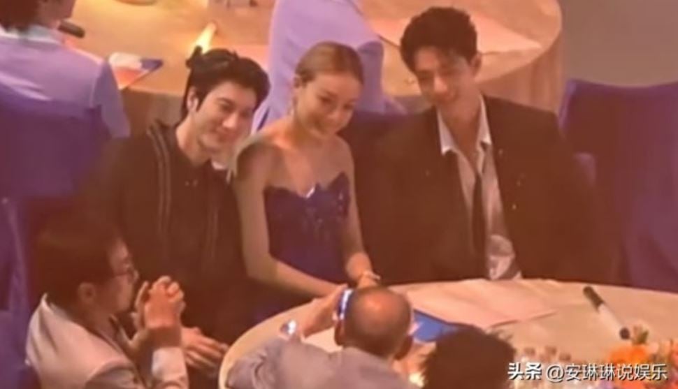 陌生女强索签名 肖战婉拒遭纠缠