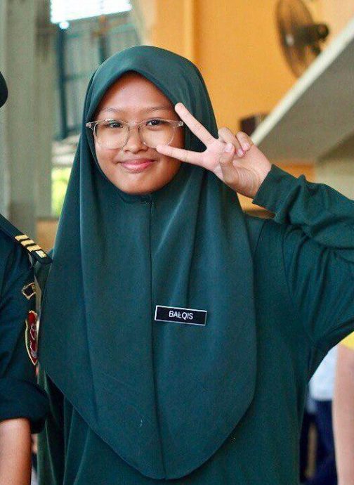 霹：主文∕学海学记|校园报道|霹雳女中开斋节庆典精彩   教师骑单车引瞩目  