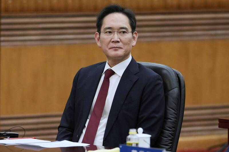 韩国三星会长李在镕长子入伍受训 服役3年3个月