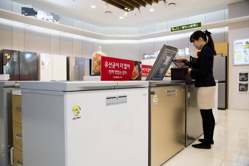 韩男杀害女友将遗体塞进泡菜冰箱藏一年