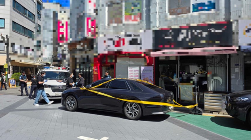 首尔披萨店血溅 老板持刀酿3死1伤惨剧