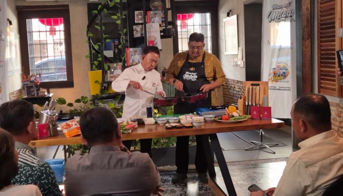 首长：用美食推广旅游新契机